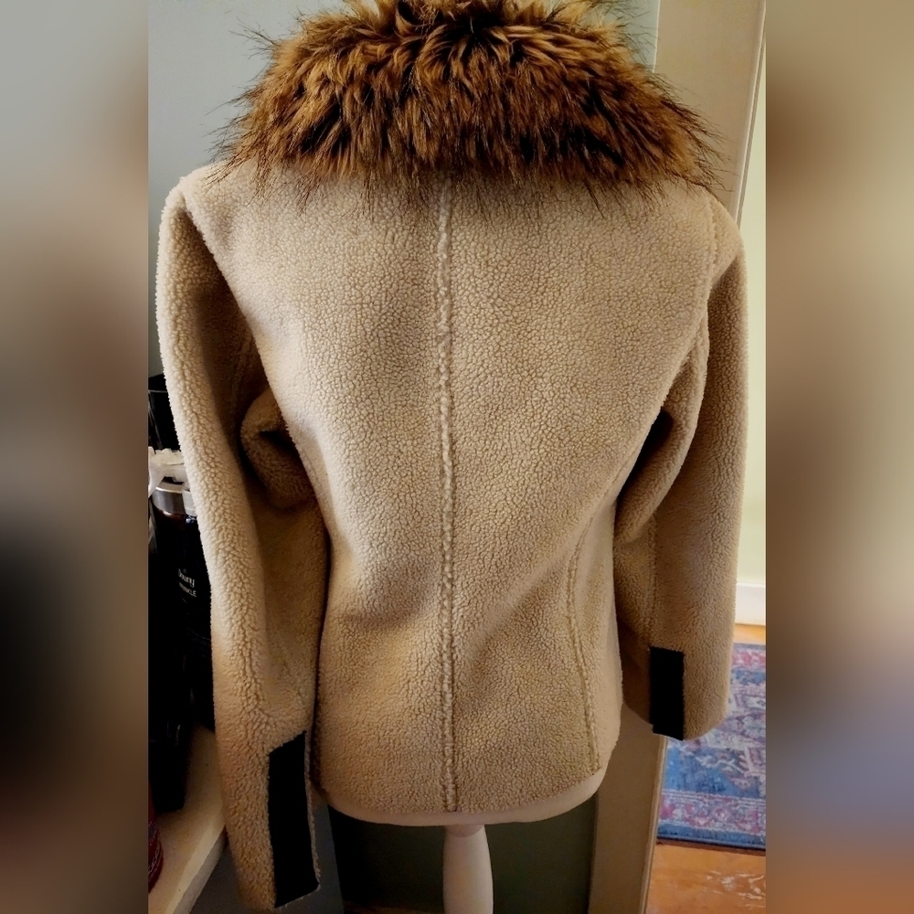 IDEOLOGY FAUX FUR COLLAR JACKET - Picture 4 of 9